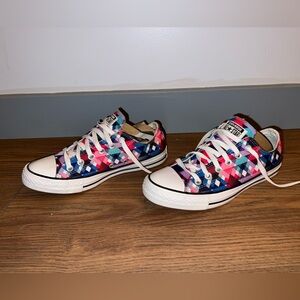 Converse Chuck Taylor All Star Canvas Size 8 Multi Color Diamond Pattern